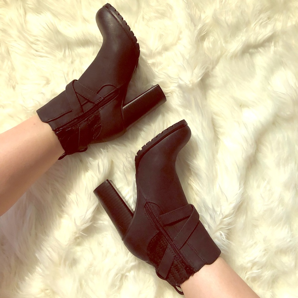 Black Juicy Couture Heeled Booties